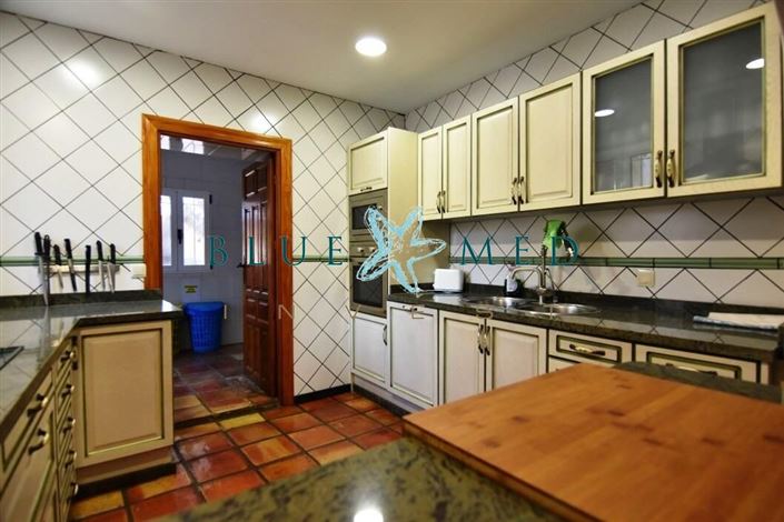 Image No.16-6 Bed Villa for sale