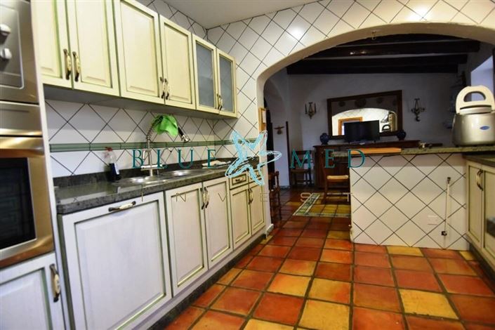 Image No.18-6 Bed Villa for sale