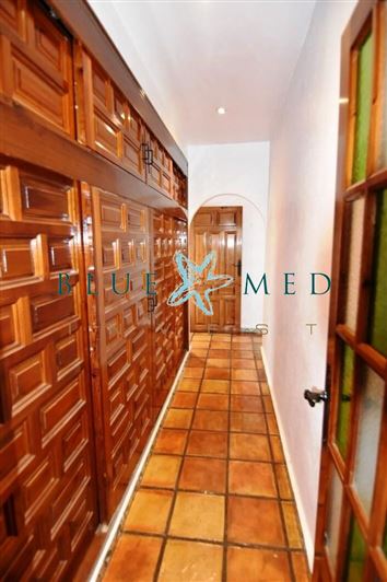 Image No.27-6 Bed Villa for sale