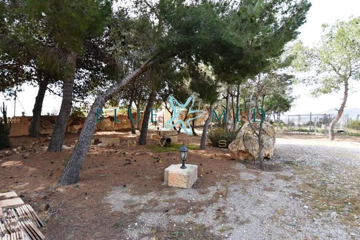 Image No.44-6 Bed Villa for sale