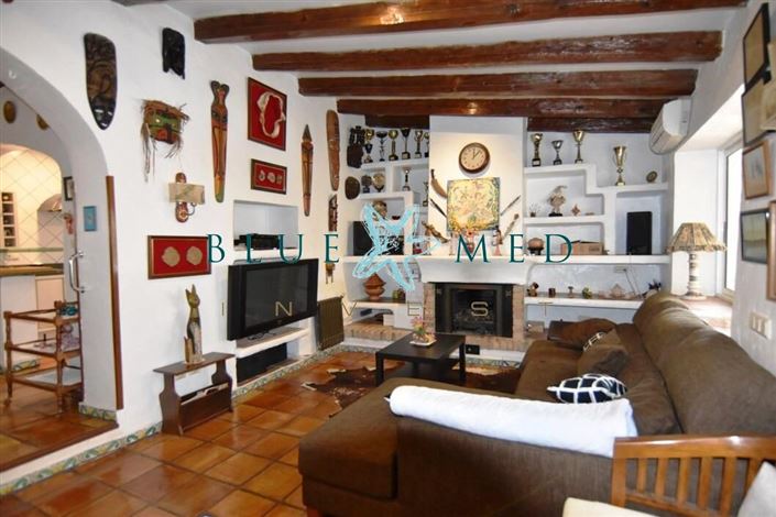 Image No.8-6 Bed Villa for sale