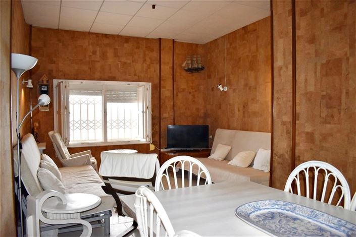 Image No.15-4 Bed Property for sale