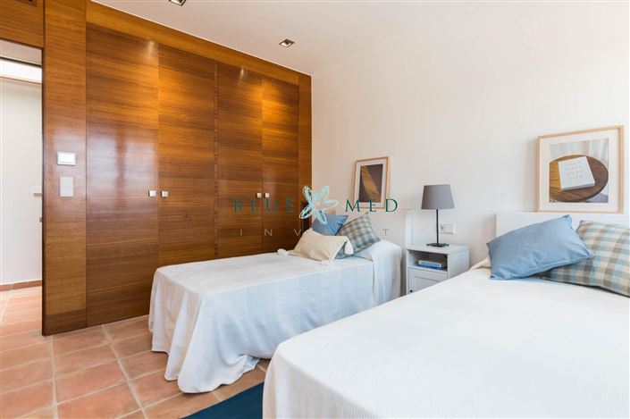 Image No.22-3 Bed Villa for sale