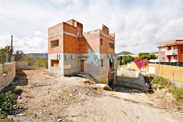 Image No.4-3 Bed Villa for sale