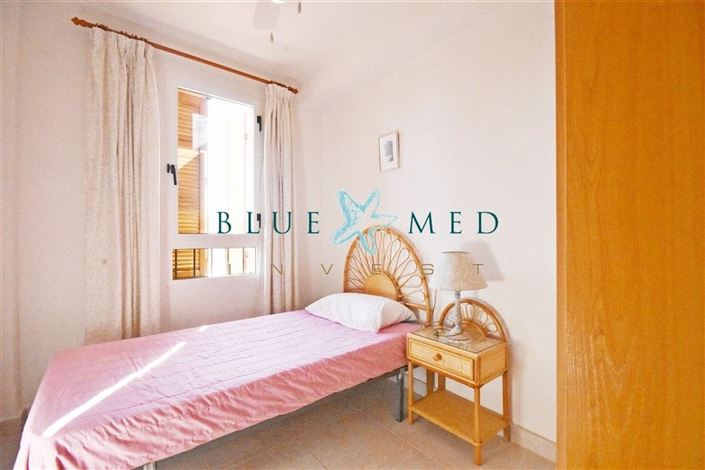 Image No.20-3 Bed Flat for sale