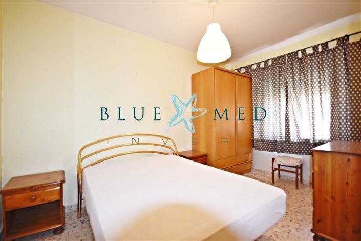 Image No.22-5 Bed Property for sale