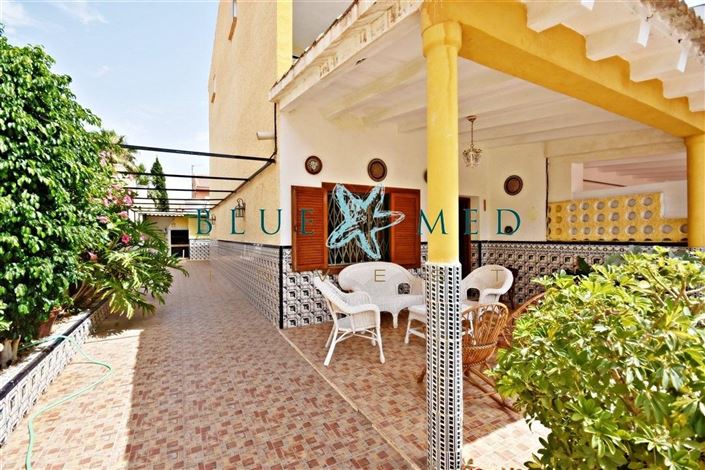 Image No.5-5 Bed Property for sale