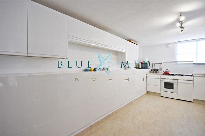 Image No.15-5 Bed Villa for sale