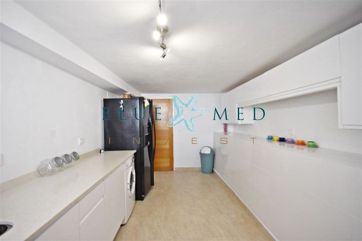 Image No.16-5 Bed Villa for sale