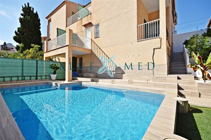 Image No.3-5 Bed Villa for sale