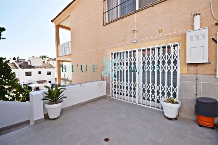 Image No.6-5 Bed Villa for sale
