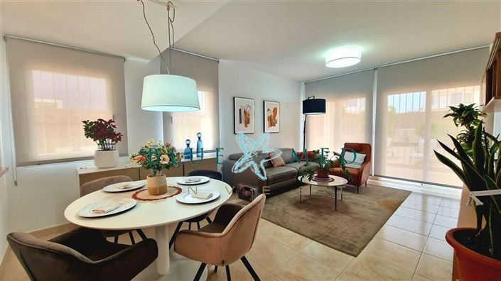 Image No.10-3 Bed Villa for sale