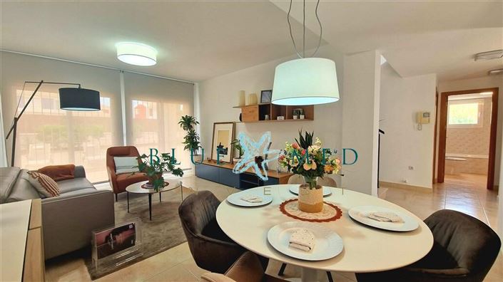 Image No.12-3 Bed Villa for sale