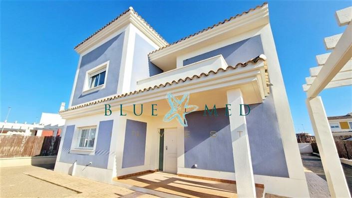 Image No.3-3 Bed Villa for sale
