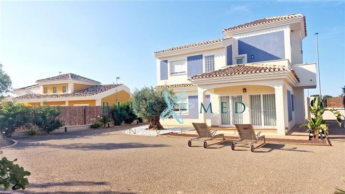 Image No.42-3 Bed Villa for sale