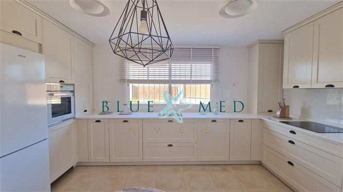 Image No.18-4 Bed Villa for sale