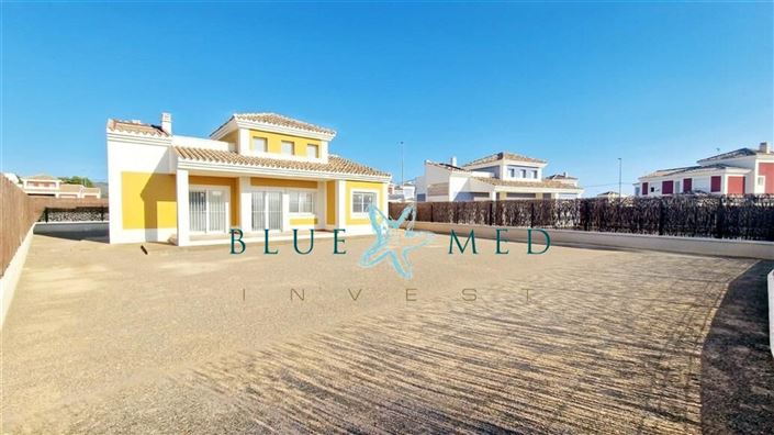 Image No.35-3 Bed Villa for sale