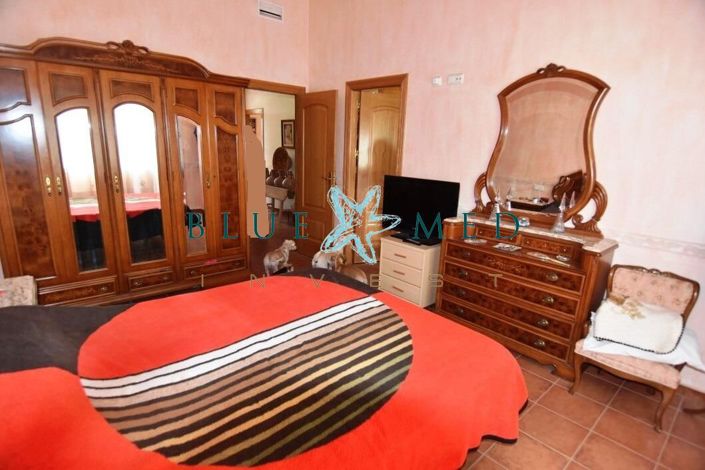 Image No.20-Maison de campagne de 4 chambres à vendre à Leiva