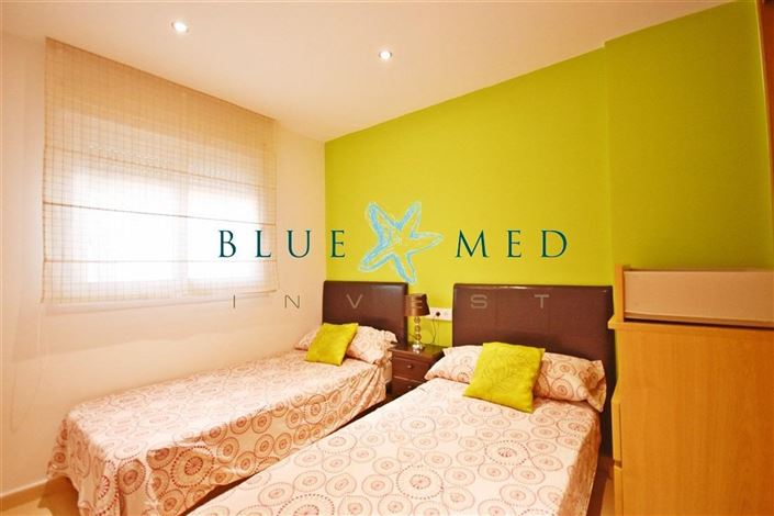 Image No.13-3 Bed Flat for sale