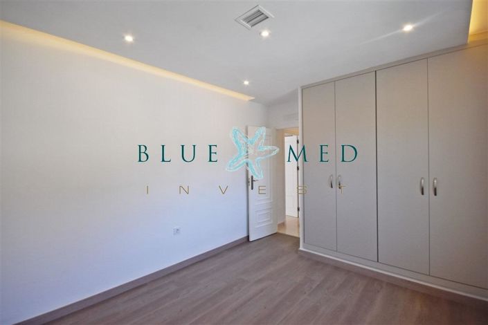 Image No.25-4 Bed Villa for sale