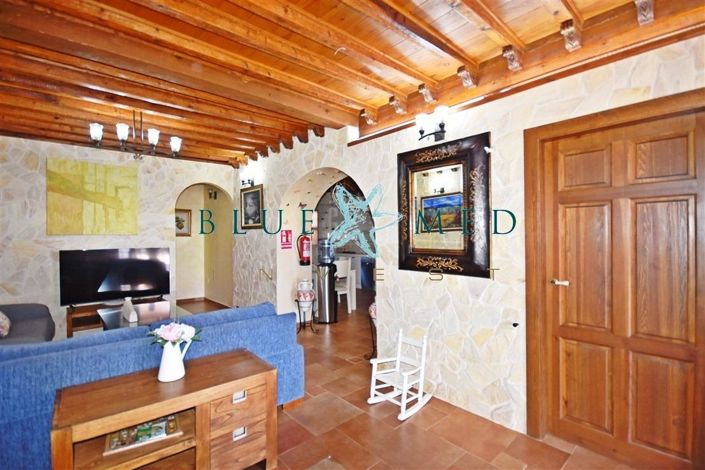 Image No.12-5 Bed Villa for sale