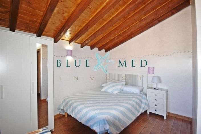 Image No.29-5 Bed Villa for sale