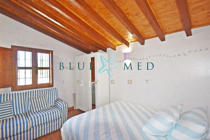 Image No.30-5 Bed Villa for sale