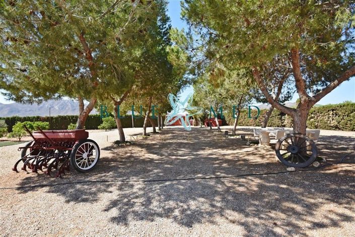 Image No.35-5 Bed Villa for sale