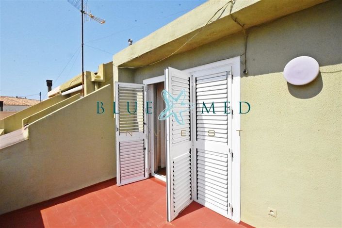 Image No.22-3 Bed Duplex for sale