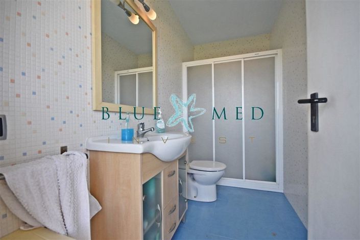 Image No.47-6 Bed Villa for sale