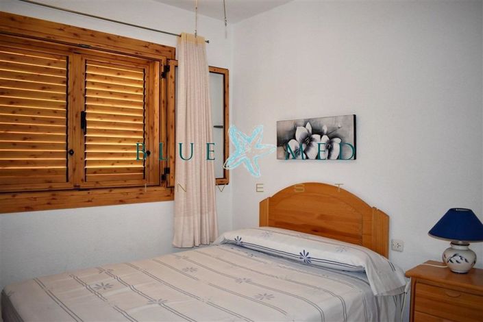 Image No.23-7 Bed Property for sale