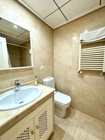 Image No.16-2 Bed Apartment for sale