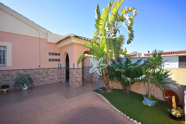 Image No.5-Maison de campagne de 5 chambres à vendre à Fuente Álamo