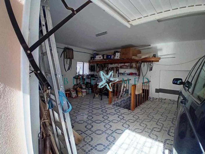 Image No.34-3 Bed Villa for sale