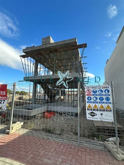 Image No.13-4 Bed Villa for sale