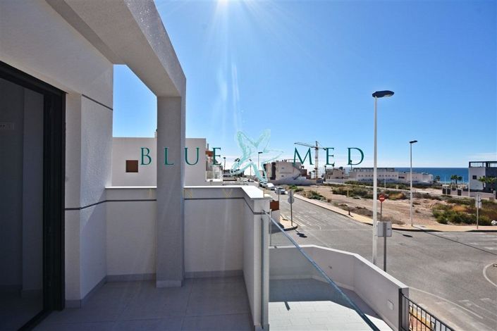 Image No.23-3 Bed Villa for sale