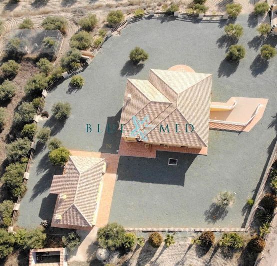 Image No.3-Maison de campagne de 4 chambres à vendre à Lorca