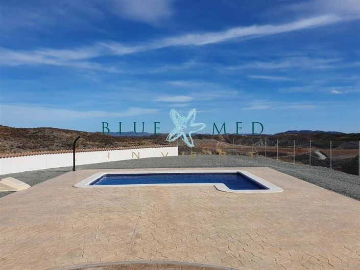 Image No.5-5 Bed Villa for sale