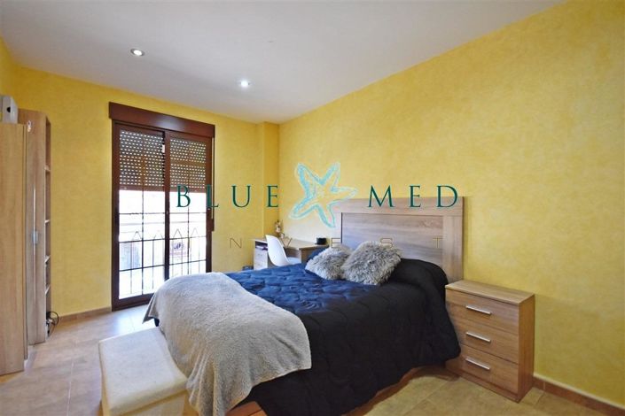 Image No.17-3 Bed Villa for sale