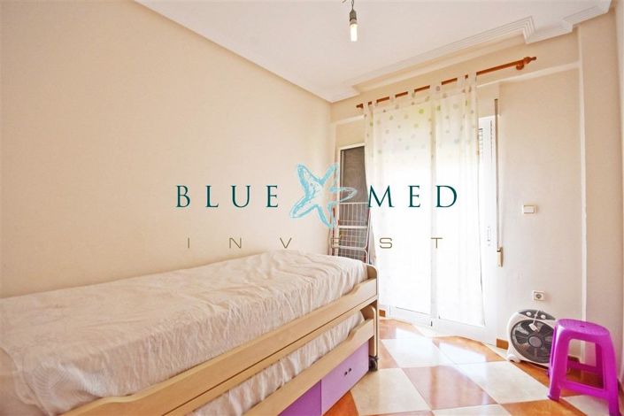 Image No.16-3 Bed Flat for sale