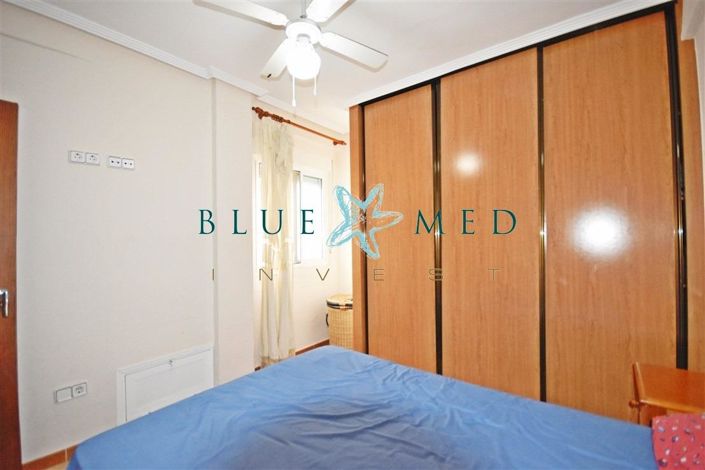 Image No.9-3 Bed Flat for sale