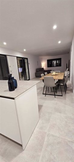 Image No.23-3 Bed Villa for sale