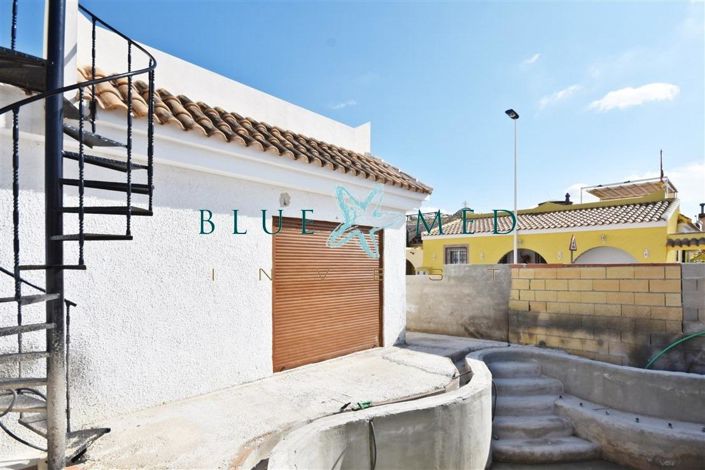 Image No.12-2 Bed House for sale