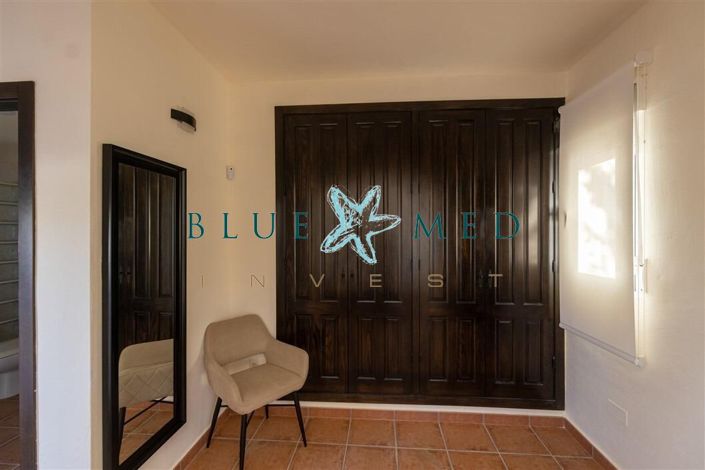 Image No.26-2 Bed Villa for sale