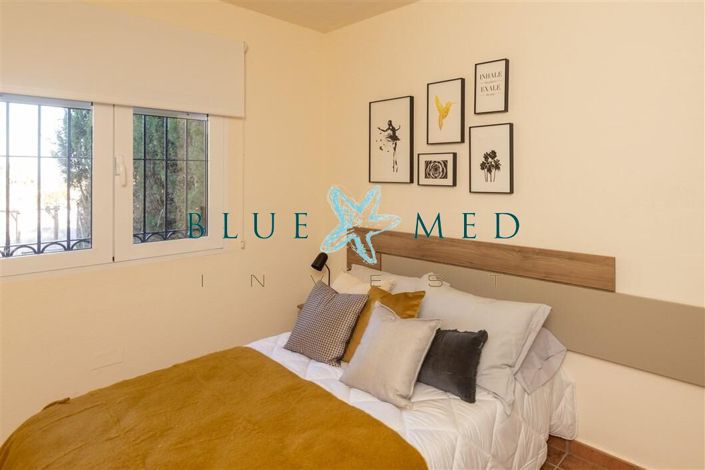 Image No.4-2 Bed Villa for sale