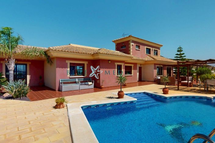 Image No.2-Maison de campagne de 5 chambres à vendre à Águilas