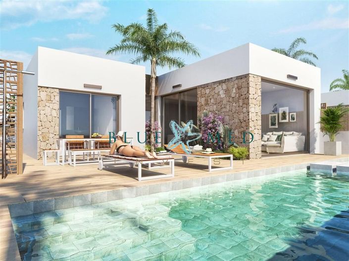 Image No.2-Villa de 3 chambres à vendre à Los Alcázares