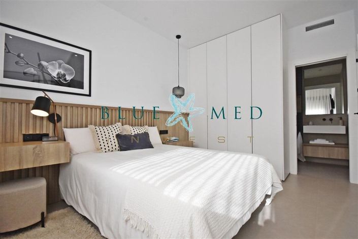 Image No.13-2 Bed Apartment for sale