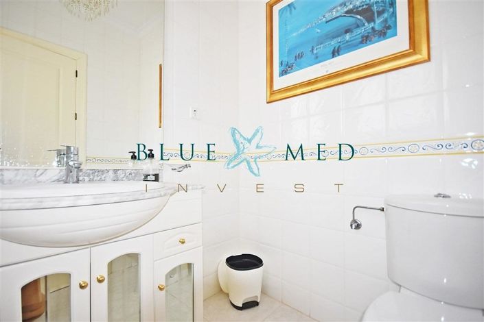 Image No.12-Villa de 6 chambres à vendre à Bolnuevo