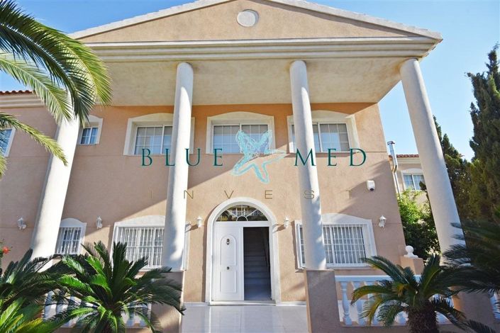 Image No.2-Villa de 6 chambres à vendre à Bolnuevo